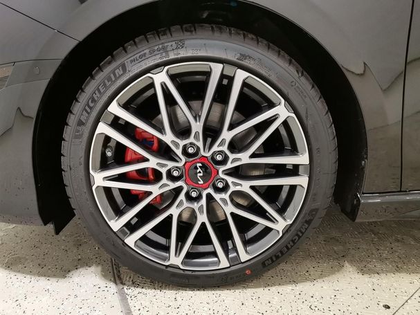 Kia Ceed GT 150 kW image number 7