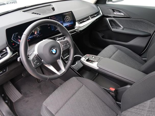 BMW X1 sDrive18i 100 kW image number 6