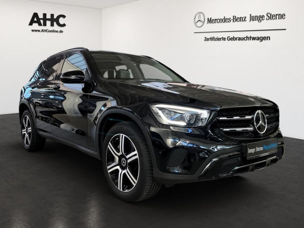 Mercedes-Benz GLC 300 e 235 kW image number 2