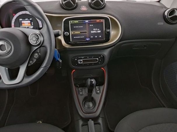 Smart ForTwo cabrio EQ passion 60 kW image number 4