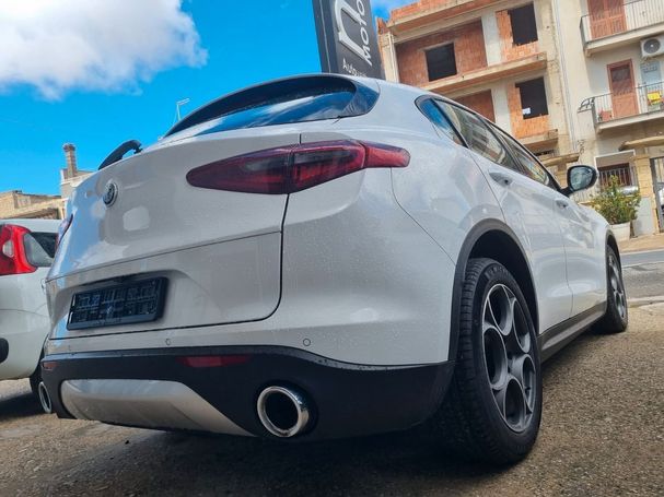 Alfa Romeo Stelvio 2.2 Diesel 118 kW image number 11