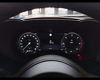 Car image 37