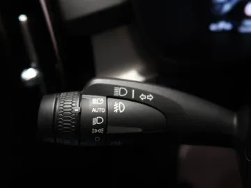 Car image 38