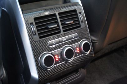 Car image 33