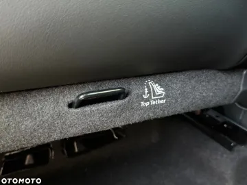 Car image 39