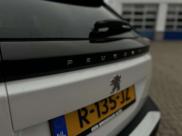 Peugeot 2008 1.2 PureTech 75 kW image number 3