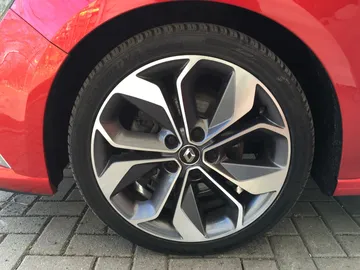 Car image 39