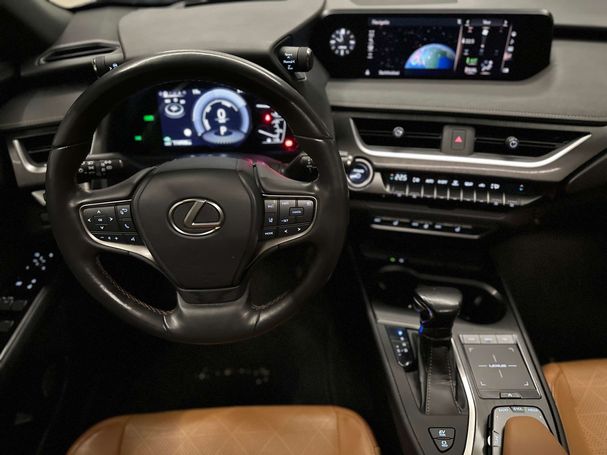 Lexus UX 250h 135 kW image number 8