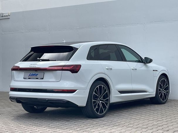 Audi e-tron 55 quattro S-line 300 kW image number 9