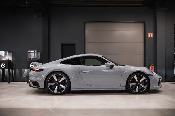 Porsche 992 Sport Classic 405 kW image number 5