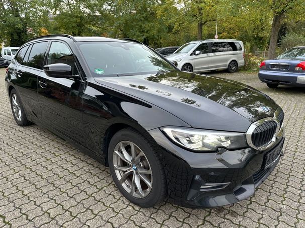 BMW 320d Touring 140 kW image number 8