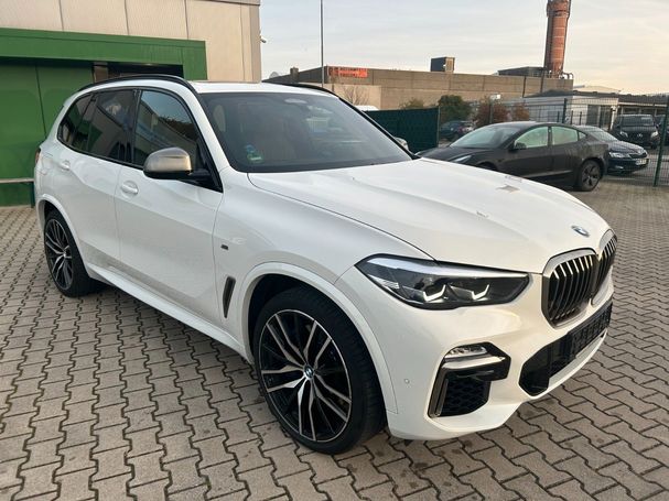 BMW X5 M50i xDrive 390 kW image number 6