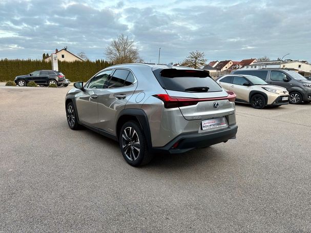 Lexus UX 250h 135 kW image number 6