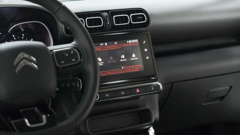 Car image 47