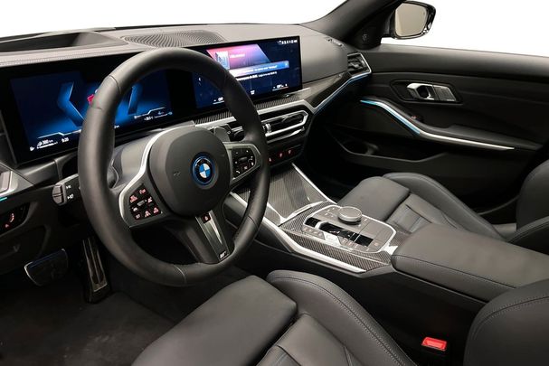 BMW 330e Touring xDrive 216 kW image number 8