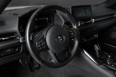 Car image 11