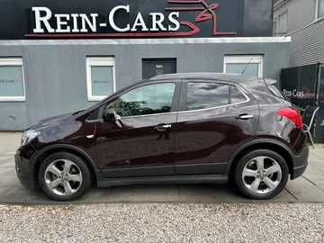 Car image 5
