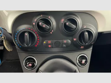 Car image 34