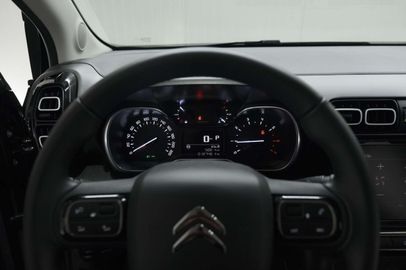 Car image 33