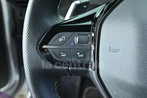 Peugeot 2008 PureTech 130 96 kW image number 22