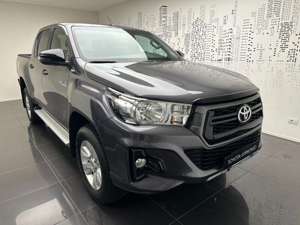 Toyota Hilux D Double Cab 2.4 4D 4WD 110 kW image number 2