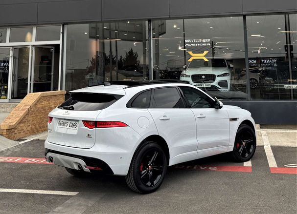 Jaguar F-Pace AWD S 221 kW image number 24