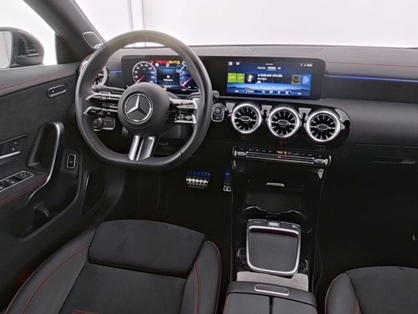 Mercedes-Benz CLA 180 100 kW image number 10