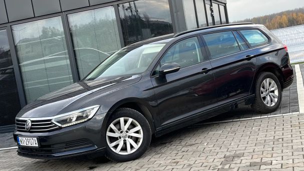 Volkswagen Passat 2.0 TDI Comfortline 110 kW image number 16