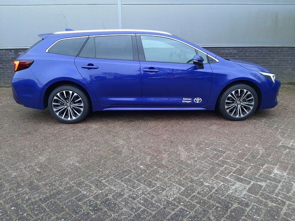 Toyota Corolla 1.8 Hybrid Touring Sports 103 kW image number 19