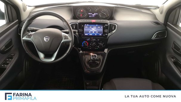 Lancia Ypsilon 51 kW image number 11