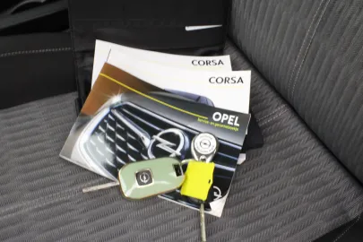 Car image 35
