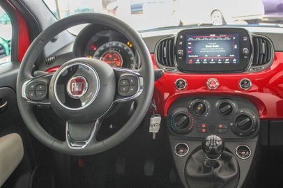 Car image 14