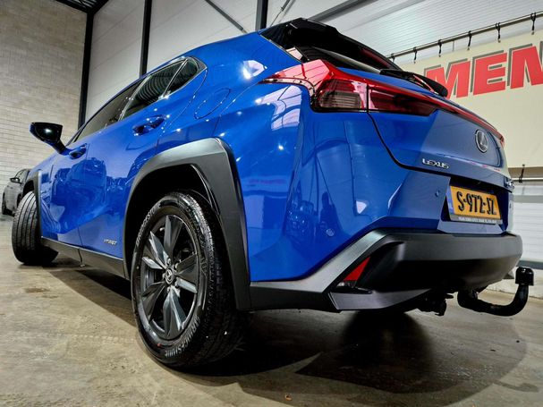 Lexus UX 250h 135 kW image number 8