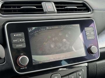 Car image 33