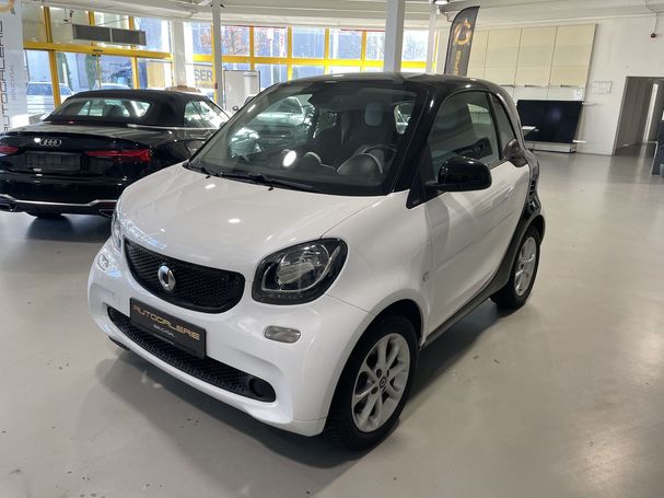 Smart ForTwo Coupe 52 kW image number 1