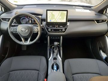 Car image 11