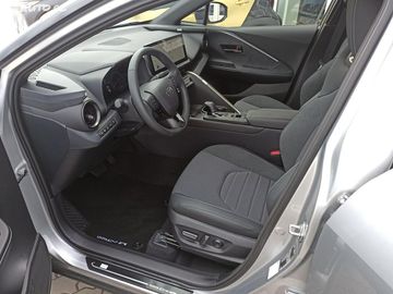 Car image 7