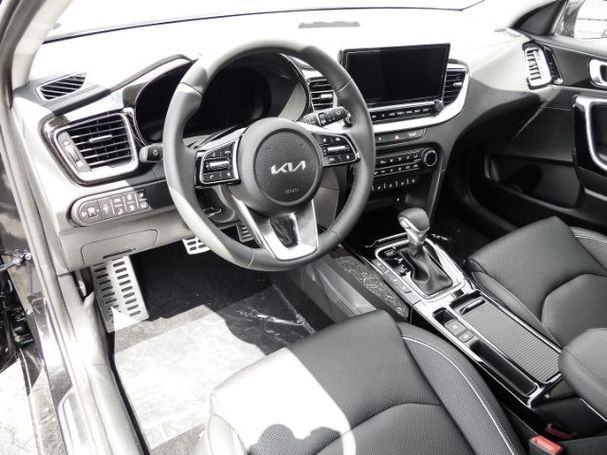 Kia Ceed 1.6 Plug-in Hybrid 104 kW image number 3