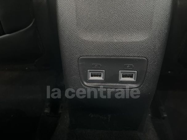 Peugeot 2008 e 50 kWh 100 kW image number 16