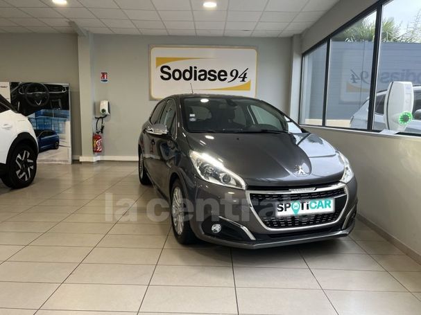 Peugeot 208 PureTech 82 61 kW image number 2