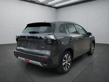 Car image 4