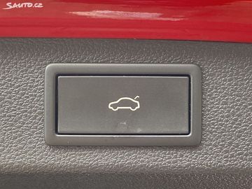 Car image 36