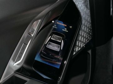 Car image 33