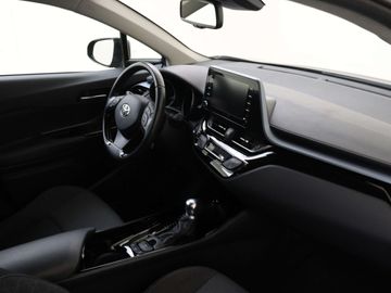 Car image 10