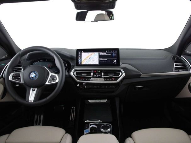 BMW iX3 M Sport 210 kW image number 12