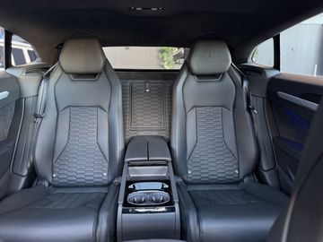 Car image 43