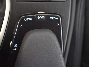 Car image 41