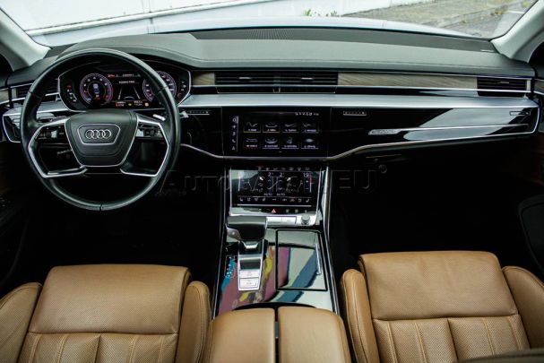 Audi A8 55 TFSI quattro Tiptronic 250 kW image number 39