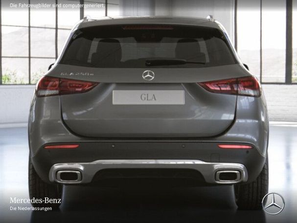 Mercedes-Benz GLA 250 e 160 kW image number 9