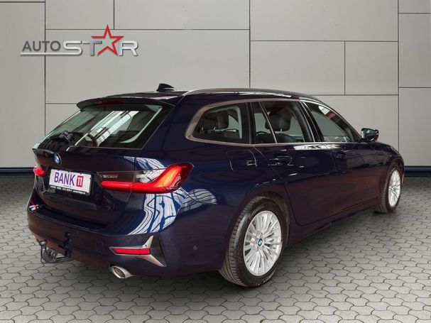 BMW 320d Touring xDrive Luxury Line 140 kW image number 6